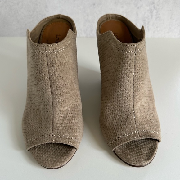 {Indigo Rd} Slip On Heels - Picture 2 of 12